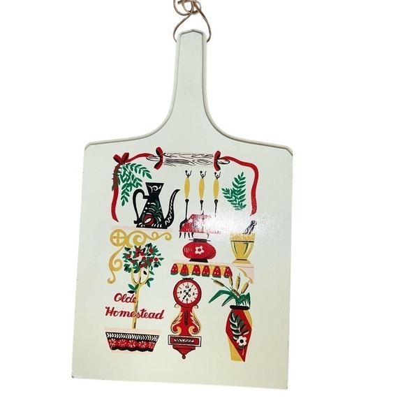 Vintage Yugoslavia Wooden Decorative Cutting Board Wall Hanging - Picture 1 of 5